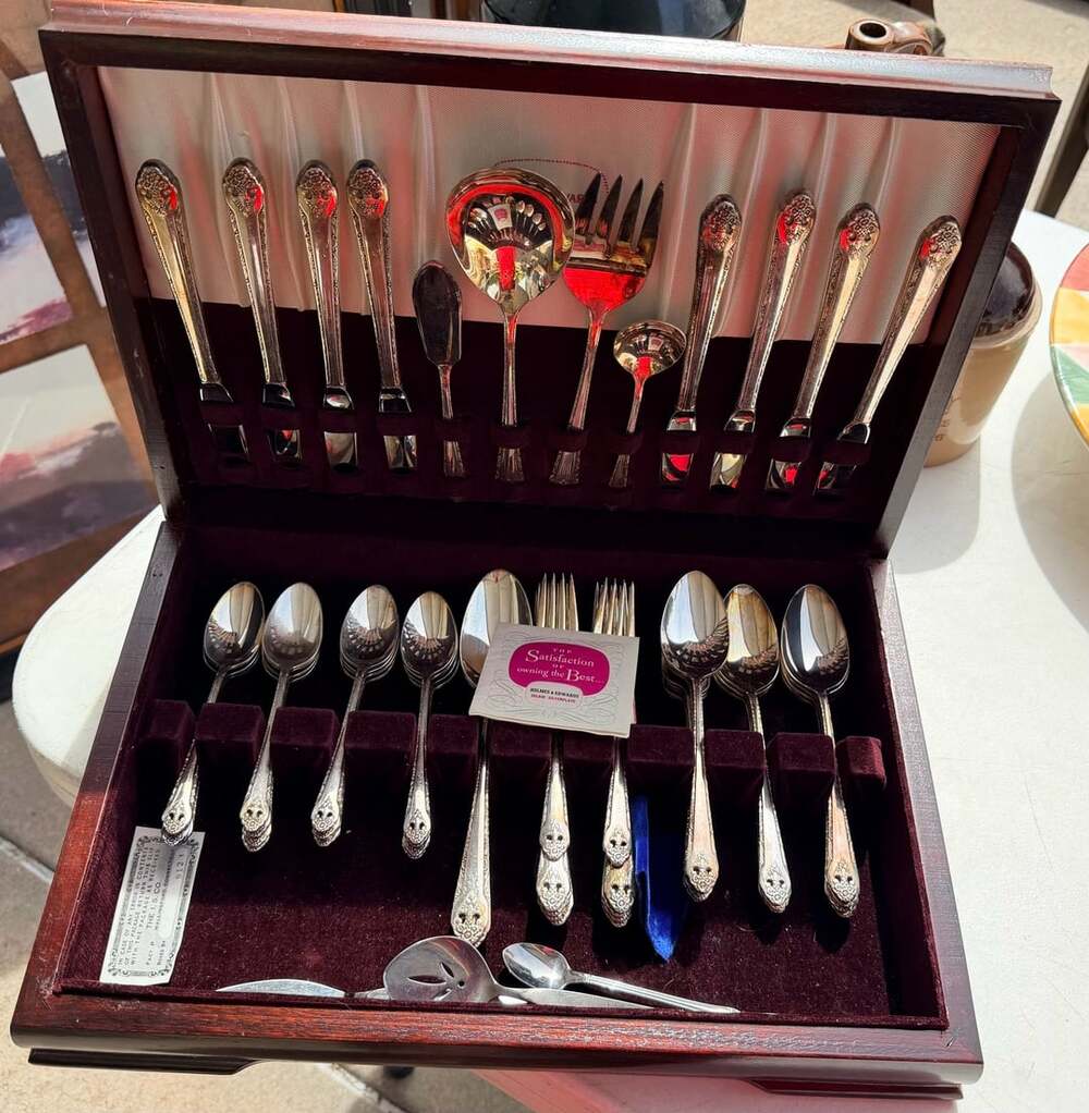 Holmes & Edwards Inlaid Silverplate Flatware Set with Wooden Chest